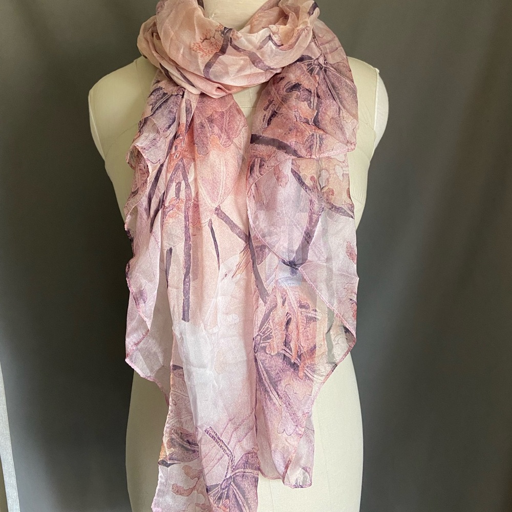- SILK SHAWL High Quality 100% Silk Large Shawl-Size Pinks New